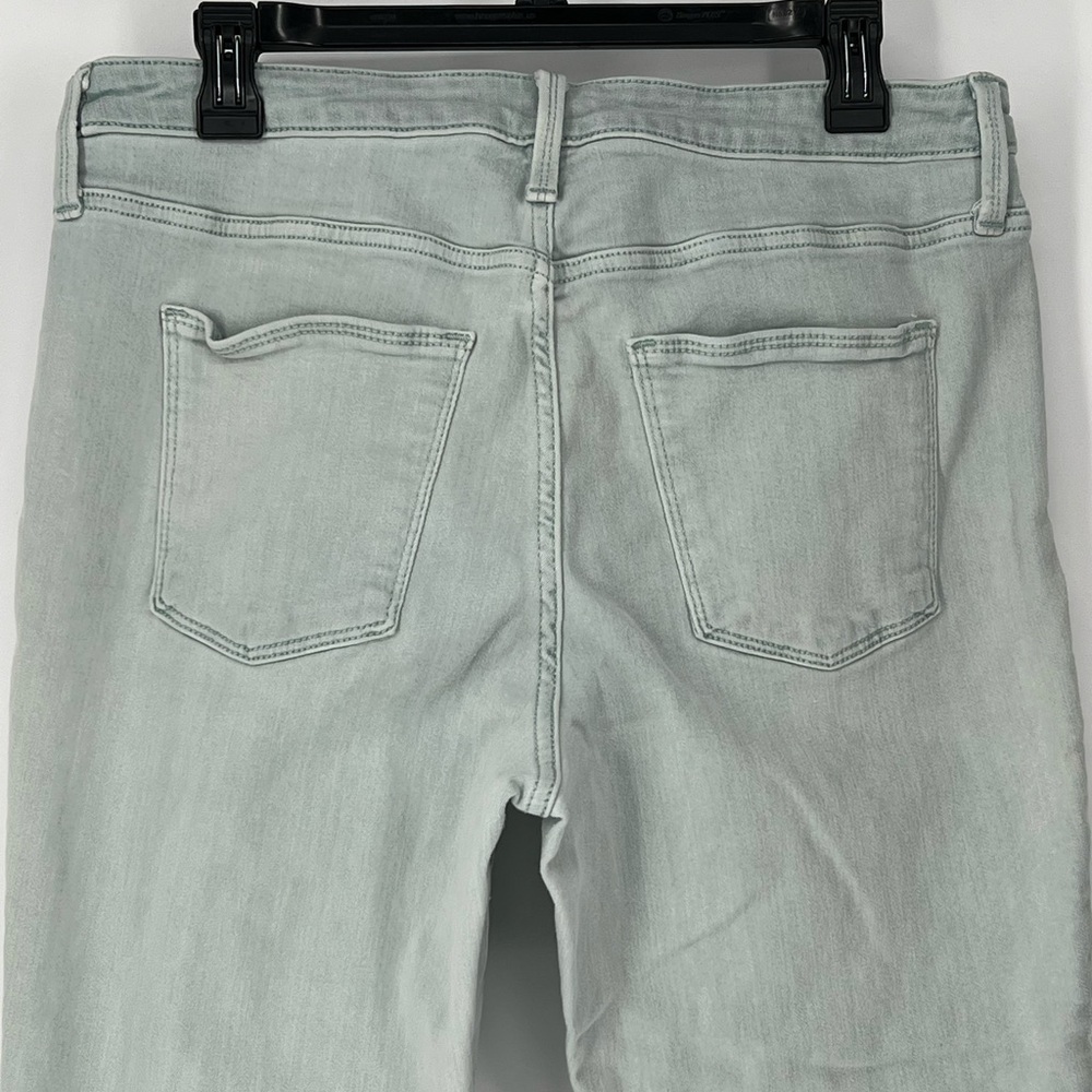 UNIVERSAL THREAD LIGHT WASH HIGH‎ RISE SKINNY FRAYED HEM JEANS